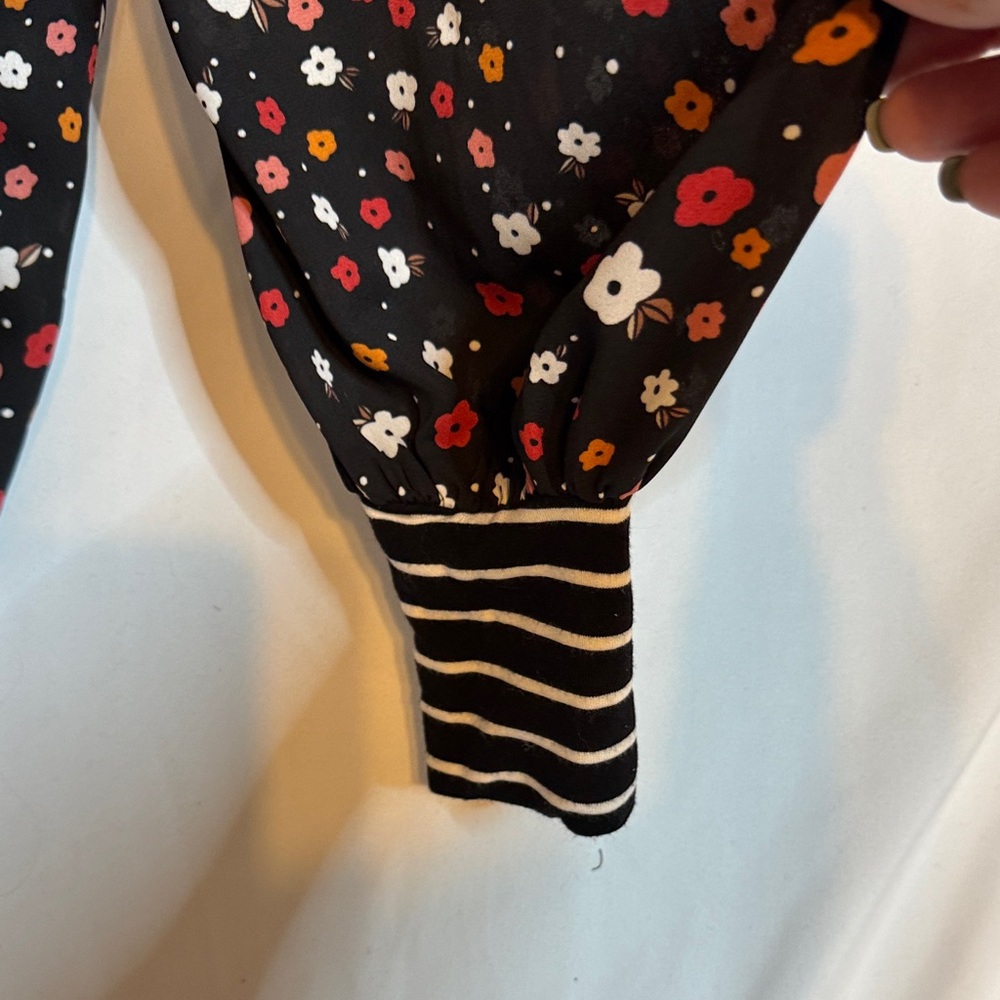 CAbi Black Floral Blouse with Striped Cuffs - Picture 4 of 6